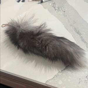 Elegant Gray Fox Fur Keychain Accessory‎